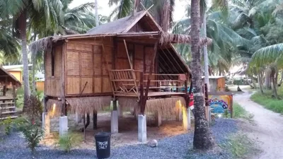 Habitación Doble con vistas a la piscina — Seacroft Bamboo Village